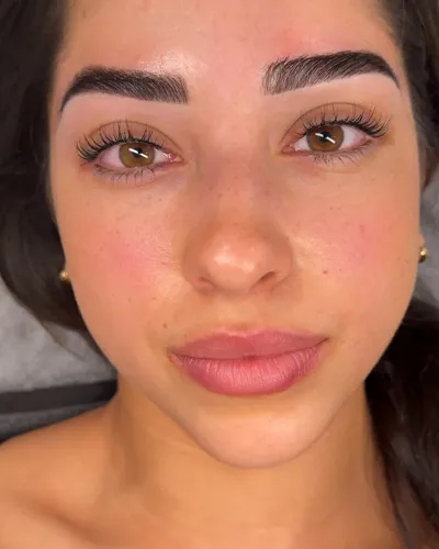 Keratin lift with tint for soft, healthy lashes ✨