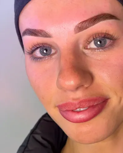 Lift and tint — that defined, mascara-ready finish ✨